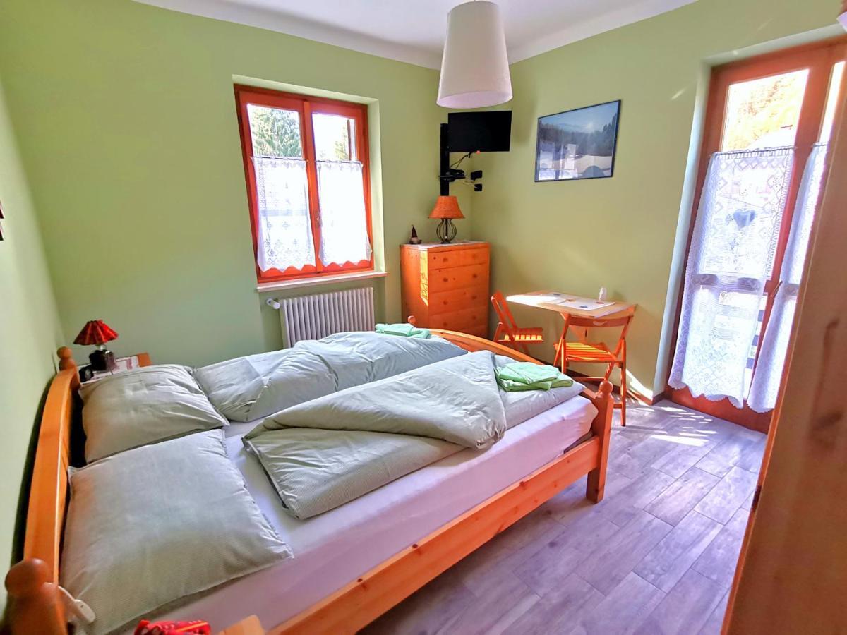Manuebbasta Bed and Breakfast Scopello  Exteriör bild